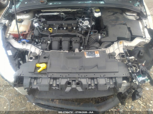 Photo 9 VIN: 1FADP3J26JL294315 - FORD FOCUS 