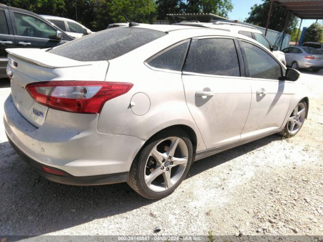 Photo 3 VIN: 1FADP3J27DL157887 - FORD FOCUS 