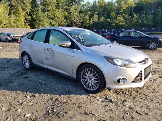 Photo 3 VIN: 1FADP3J27DL168078 - FORD FOCUS TITA 