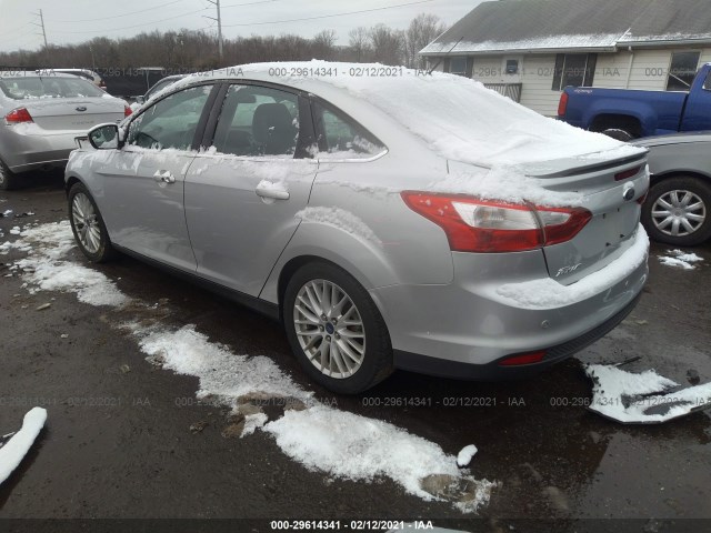 Photo 2 VIN: 1FADP3J27EL227874 - FORD FOCUS 