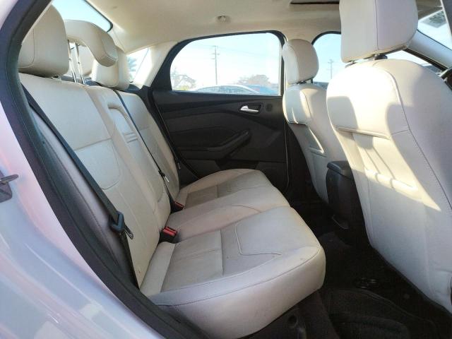 Photo 9 VIN: 1FADP3J27GL315651 - FORD FOCUS TITA 