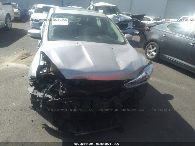 Photo 5 VIN: 1FADP3J27JL323661 - FORD FOCUS 