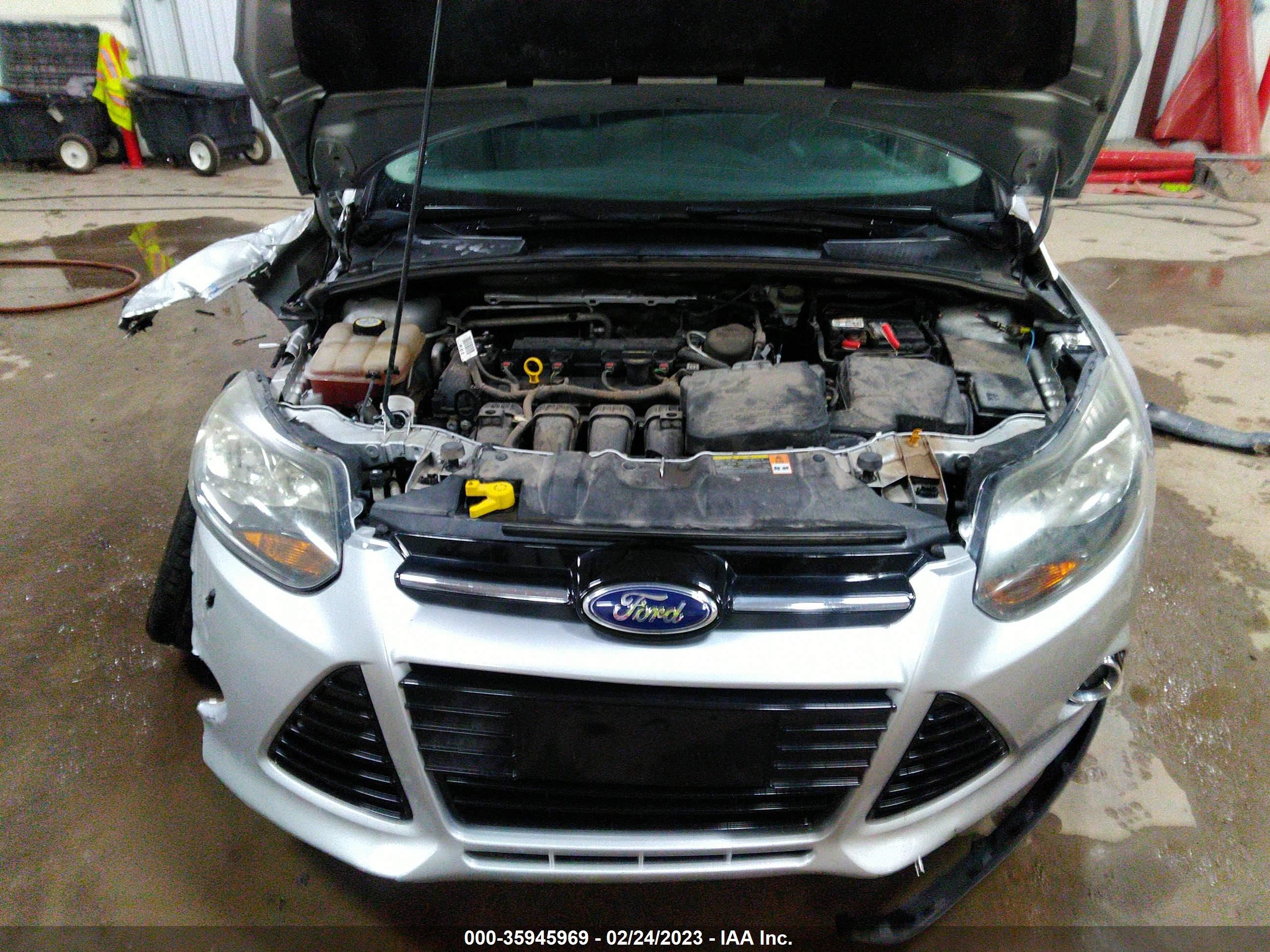 Photo 9 VIN: 1FADP3J28DL233682 - FORD FOCUS 