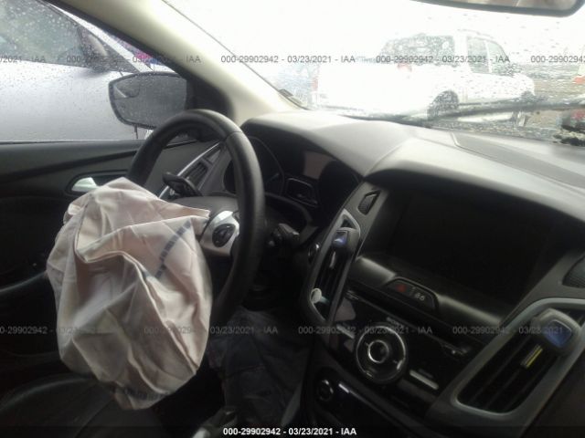 Photo 4 VIN: 1FADP3J28DL369729 - FORD FOCUS 