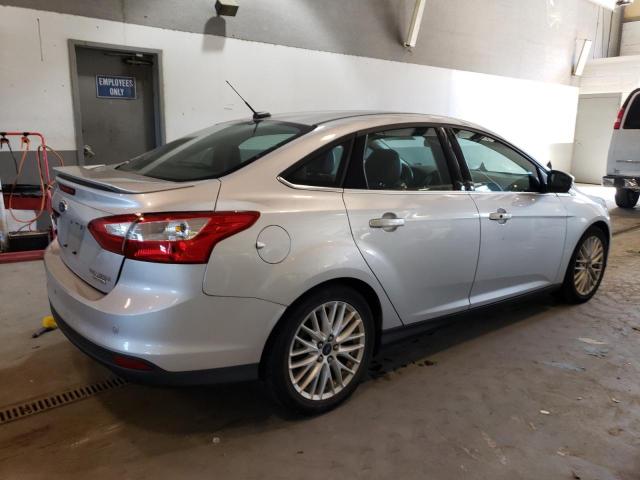 Photo 2 VIN: 1FADP3J28EL369201 - FORD FOCUS 