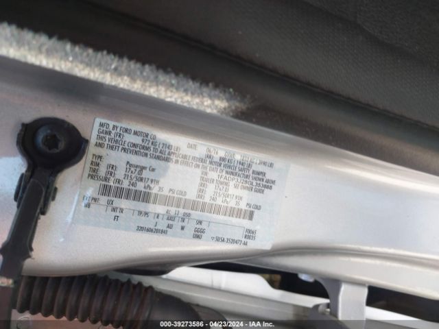 Photo 8 VIN: 1FADP3J28GL353888 - FORD FOCUS 