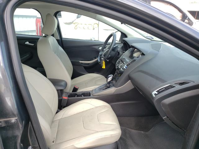 Photo 4 VIN: 1FADP3J28HL272908 - FORD FOCUS 