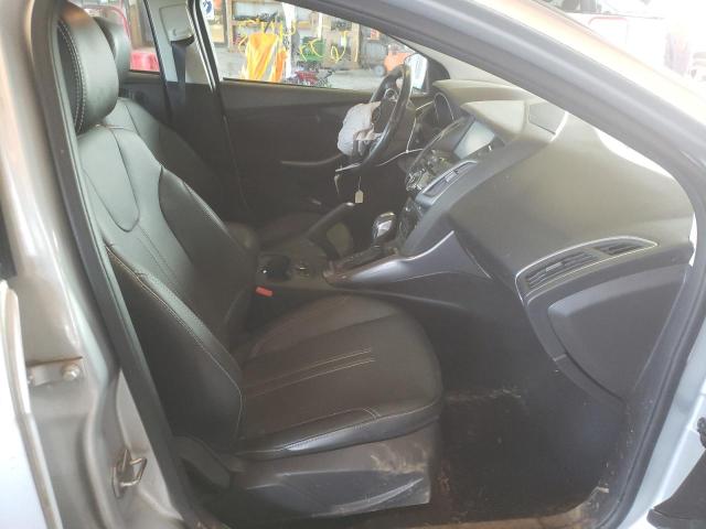 Photo 4 VIN: 1FADP3J29EL221882 - FORD FOCUS TITA 