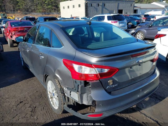 Photo 2 VIN: 1FADP3J29EL226466 - FORD FOCUS 