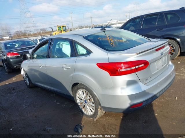 Photo 2 VIN: 1FADP3J29FL268475 - FORD FOCUS 