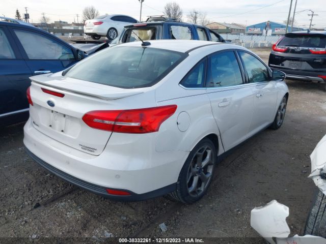 Photo 3 VIN: 1FADP3J29FL312281 - FORD FOCUS 