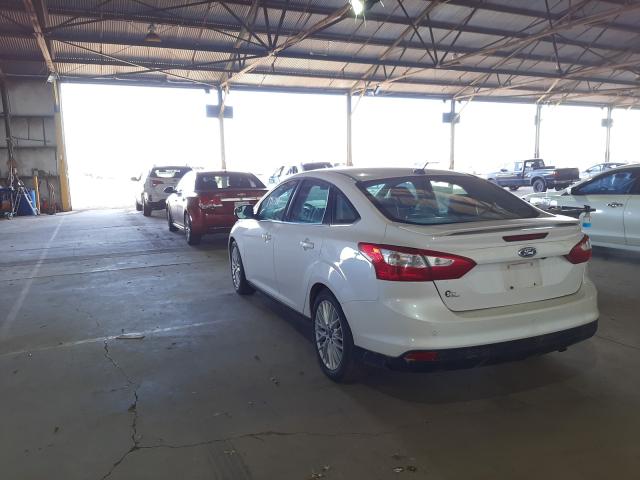 Photo 2 VIN: 1FADP3J2XDL122342 - FORD FOCUS TITA 