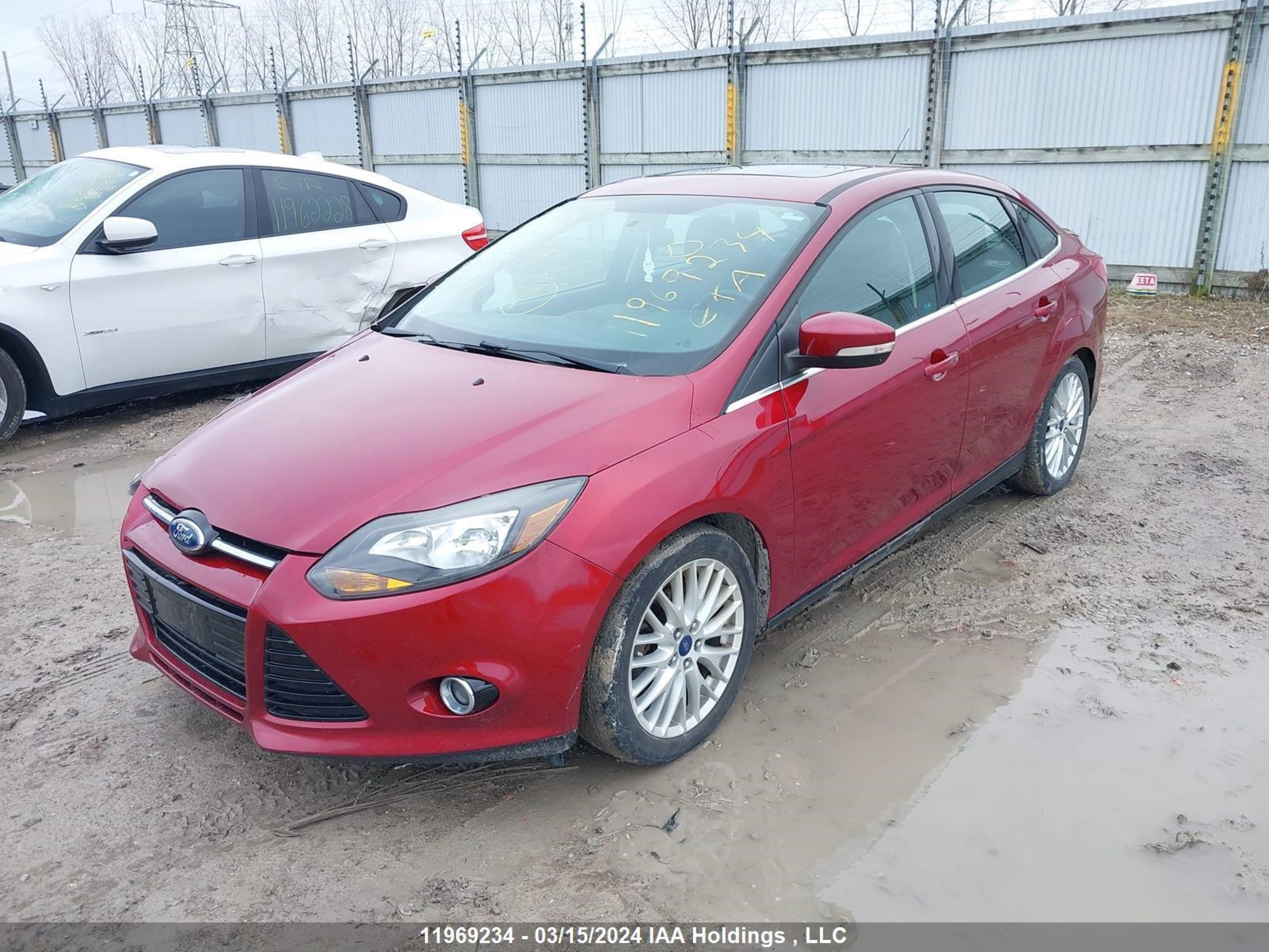 Photo 1 VIN: 1FADP3J2XEL133634 - FORD FOCUS 