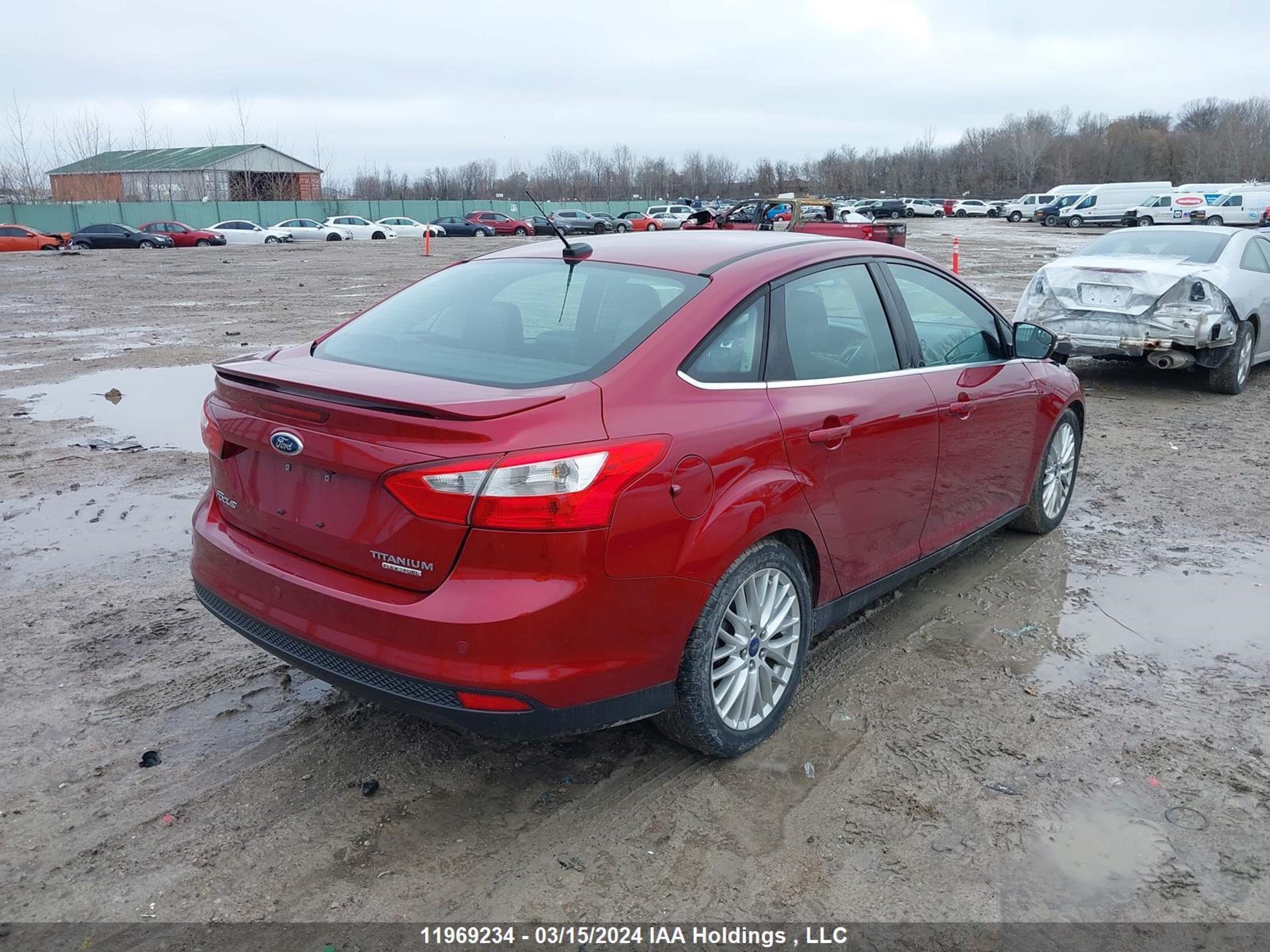 Photo 3 VIN: 1FADP3J2XEL133634 - FORD FOCUS 