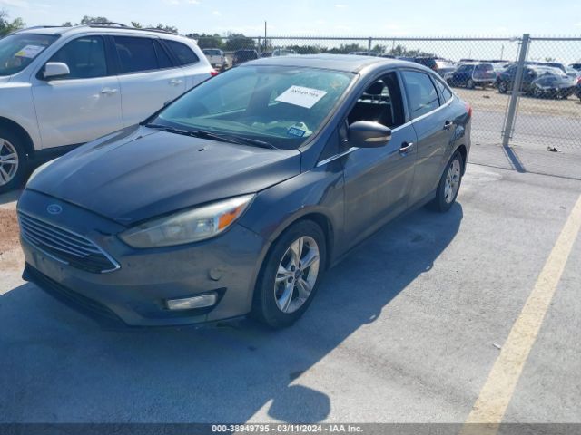 Photo 1 VIN: 1FADP3J2XFL218944 - FORD FOCUS 