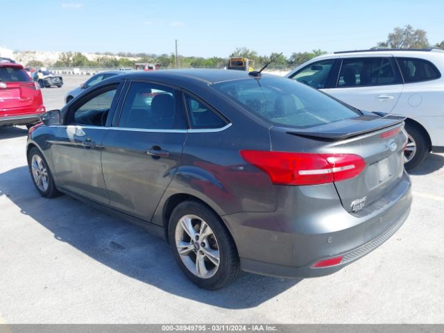 Photo 2 VIN: 1FADP3J2XFL218944 - FORD FOCUS 