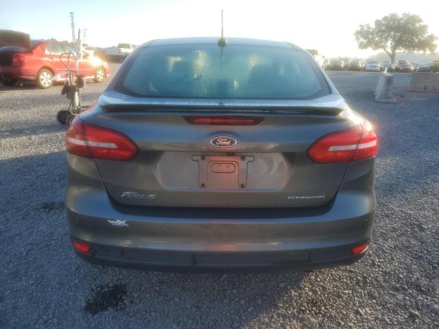 Photo 5 VIN: 1FADP3J2XJL317076 - FORD FOCUS 