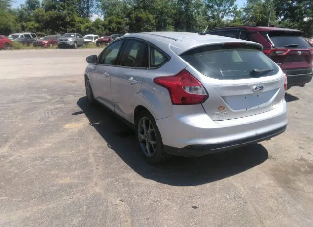 Photo 2 VIN: 1FADP3K20DL117410 - FORD FOCUS 