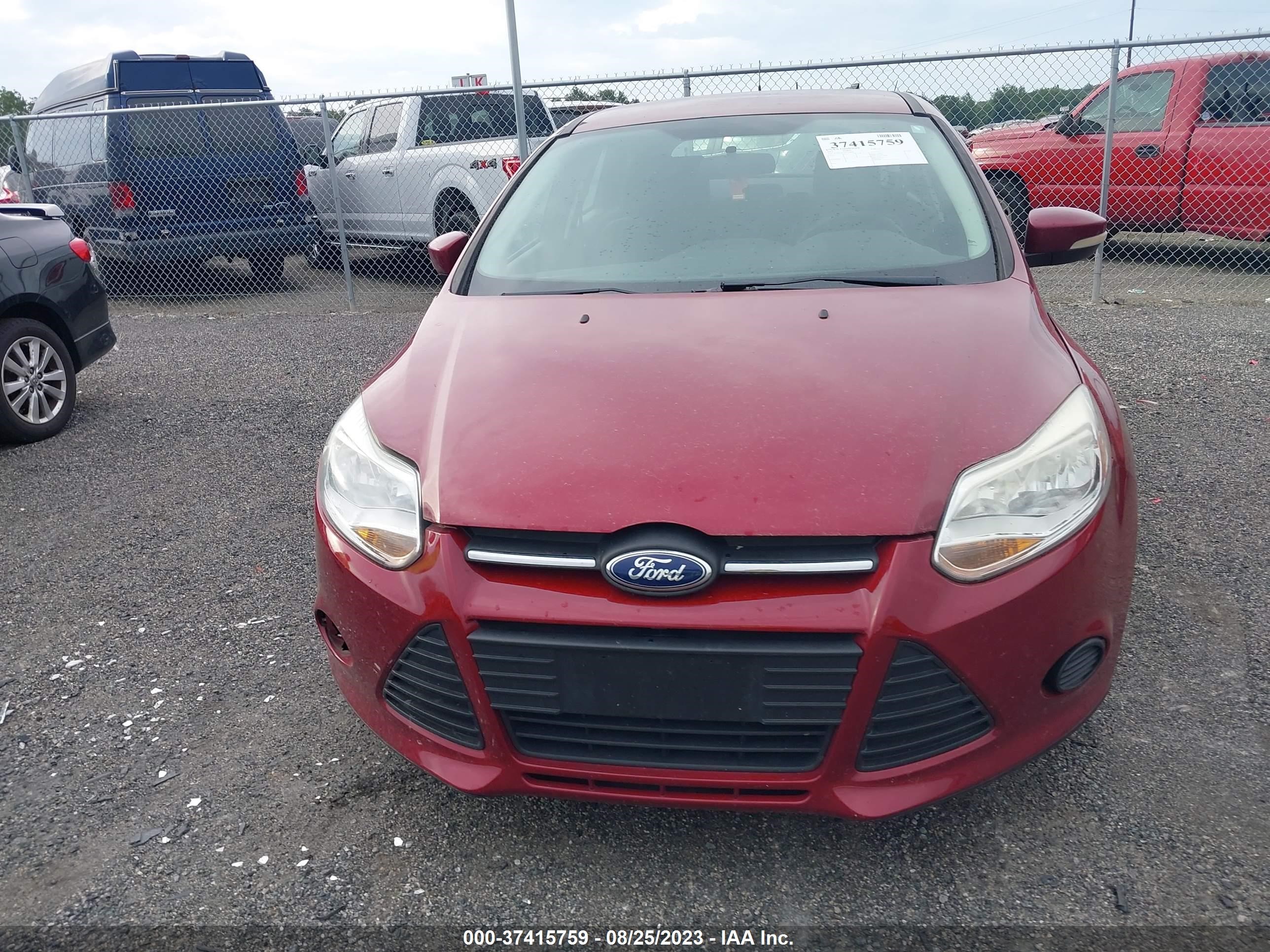 Photo 11 VIN: 1FADP3K20DL258929 - FORD FOCUS 