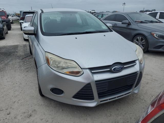 Photo 4 VIN: 1FADP3K20DL344645 - FORD FOCUS SE 