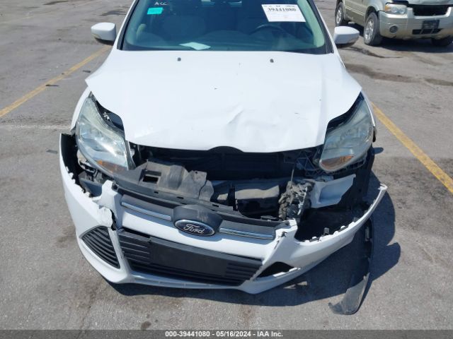 Photo 5 VIN: 1FADP3K20EL169427 - FORD FOCUS 