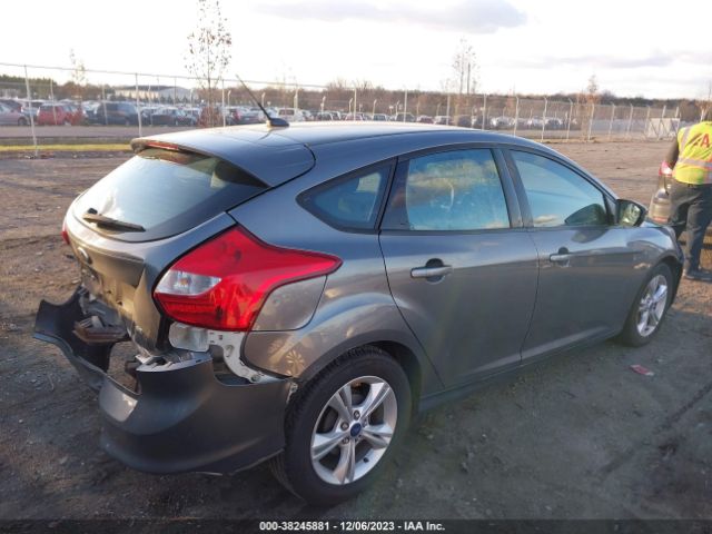 Photo 3 VIN: 1FADP3K20EL243297 - FORD FOCUS 