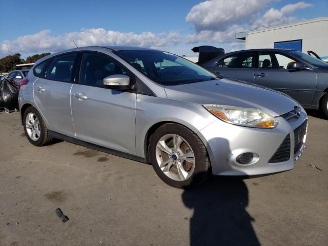 Photo 3 VIN: 1FADP3K20EL254767 - FORD FOCUS 