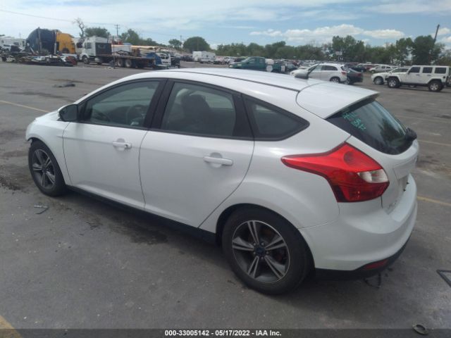 Photo 2 VIN: 1FADP3K20EL413402 - FORD FOCUS 