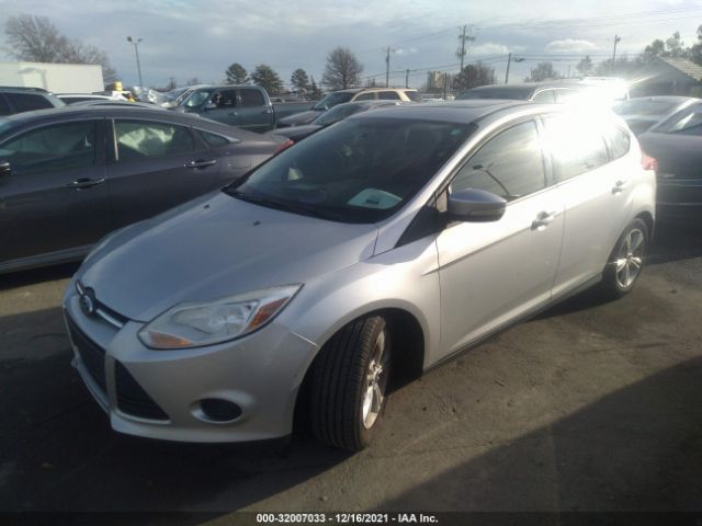 Photo 1 VIN: 1FADP3K20EL435660 - FORD FOCUS 