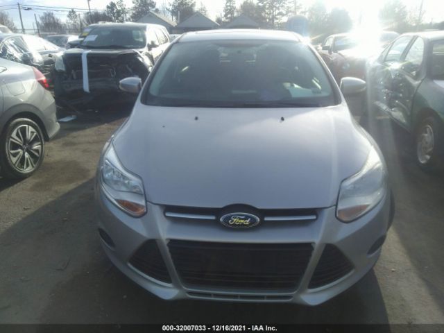 Photo 5 VIN: 1FADP3K20EL435660 - FORD FOCUS 