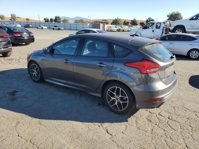 Photo 1 VIN: 1FADP3K20FL358001 - FORD FOCUS SE 