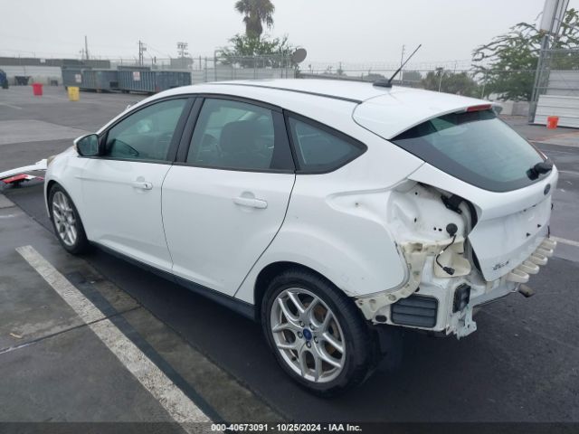 Photo 2 VIN: 1FADP3K20FL375218 - FORD FOCUS 