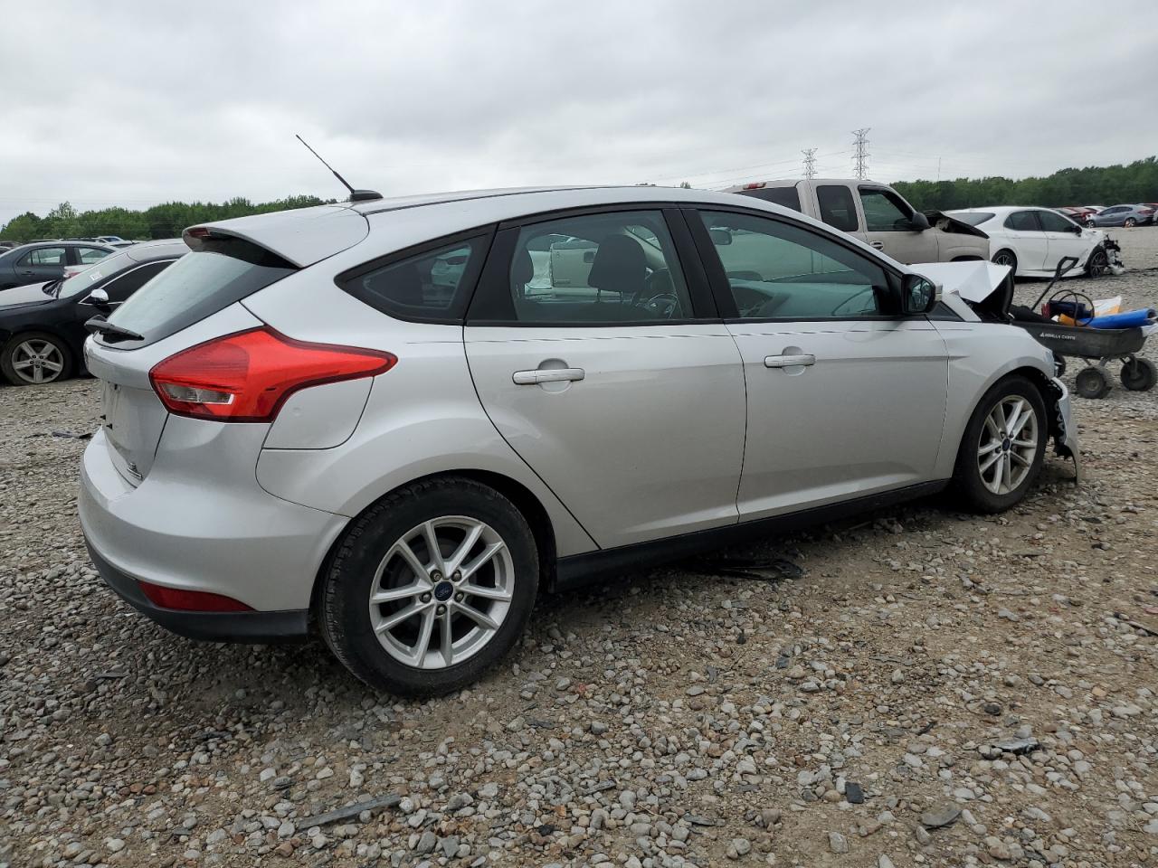 Photo 2 VIN: 1FADP3K20FL386025 - FORD FOCUS 