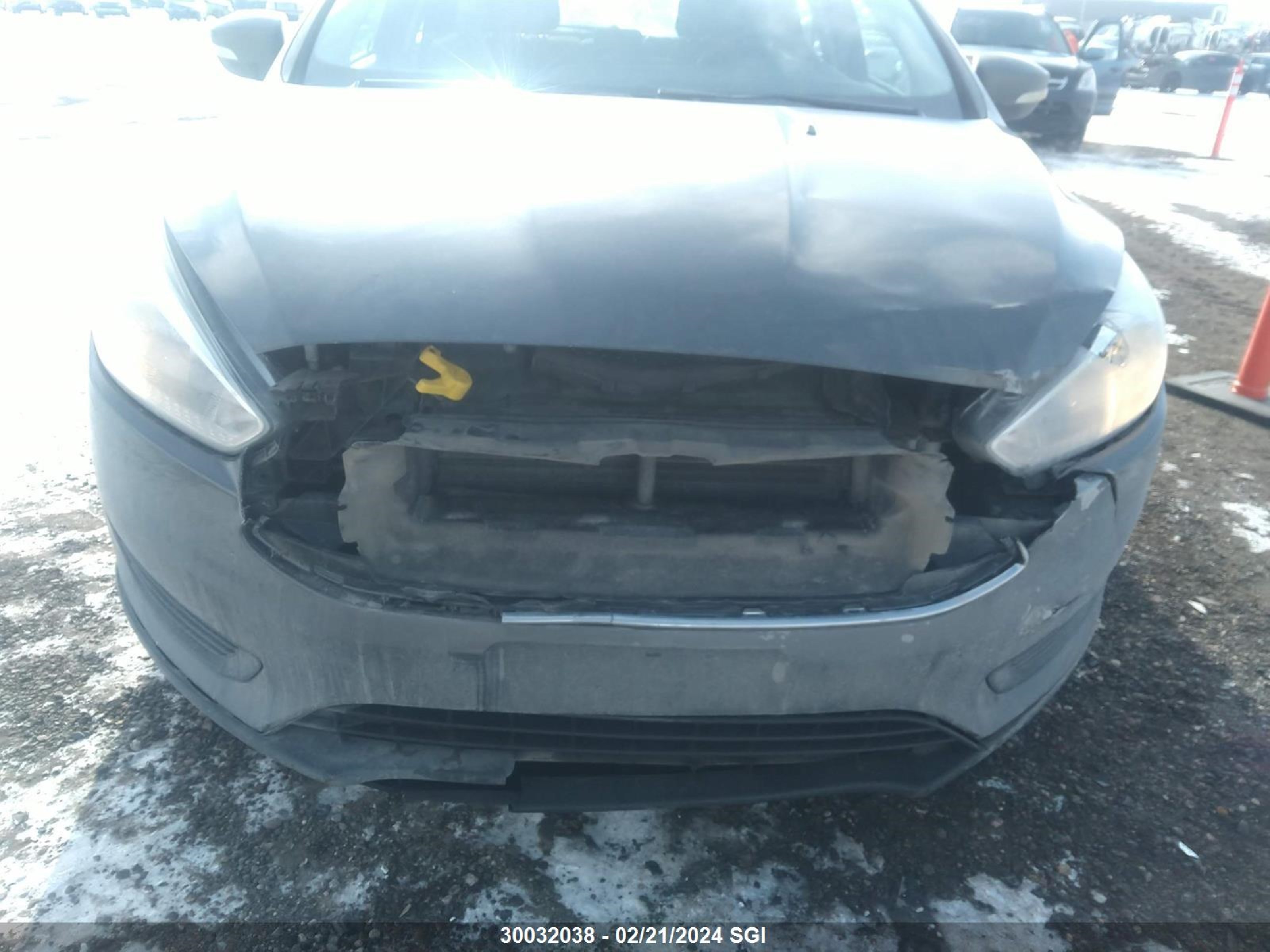 Photo 5 VIN: 1FADP3K20GL214644 - FORD FOCUS 