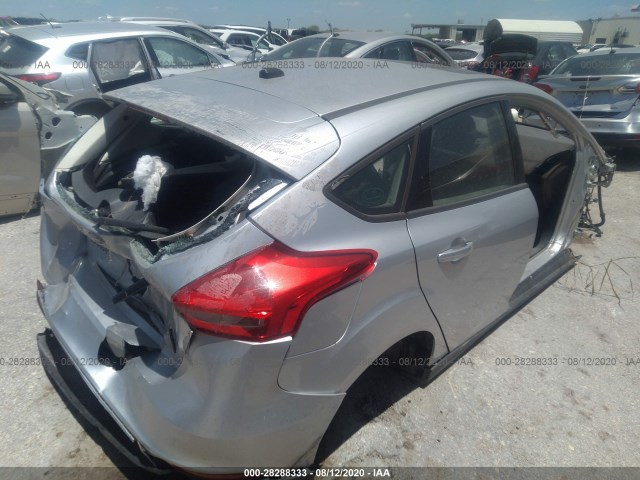 Photo 3 VIN: 1FADP3K20GL217592 - FORD FOCUS 