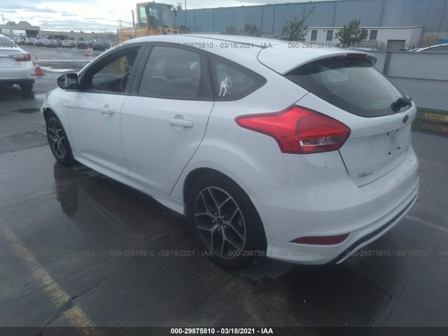 Photo 2 VIN: 1FADP3K20GL268302 - FORD FOCUS 