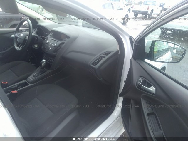 Photo 4 VIN: 1FADP3K20GL268302 - FORD FOCUS 