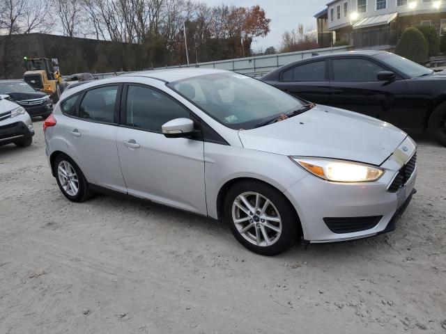 Photo 3 VIN: 1FADP3K20GL297797 - FORD FOCUS SE 