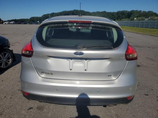 Photo 5 VIN: 1FADP3K20GL326652 - FORD FOCUS SE 