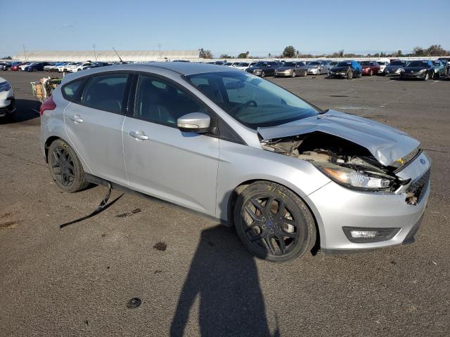 Photo 3 VIN: 1FADP3K20GL340406 - FORD FOCUS 