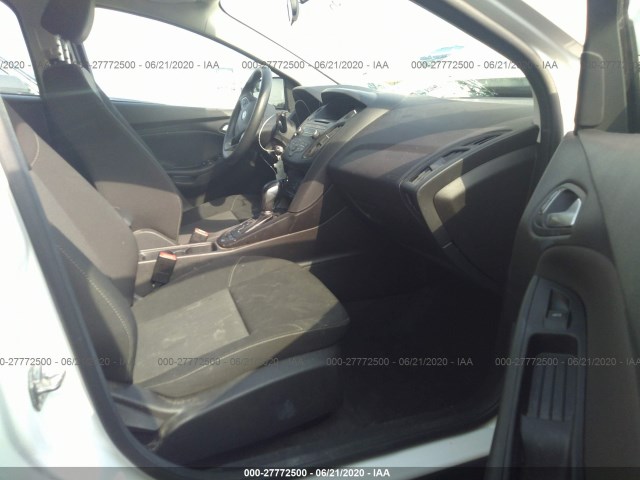 Photo 4 VIN: 1FADP3K20HL317323 - FORD FOCUS 