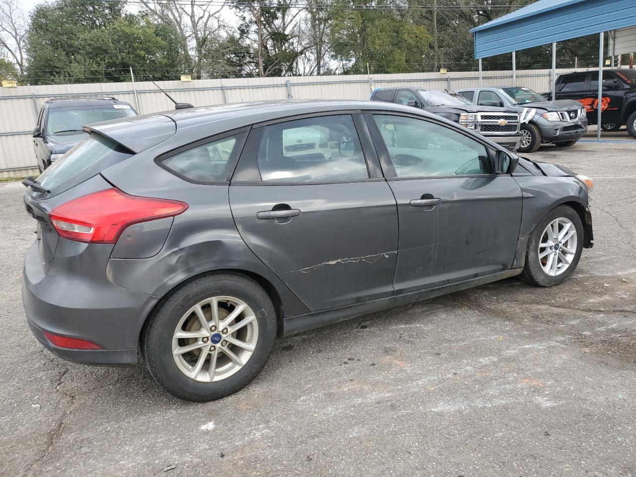 Photo 2 VIN: 1FADP3K20JL206423 - FORD FOCUS 