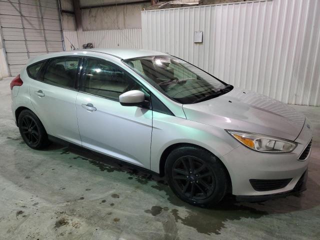 Photo 3 VIN: 1FADP3K20JL241883 - FORD FOCUS 