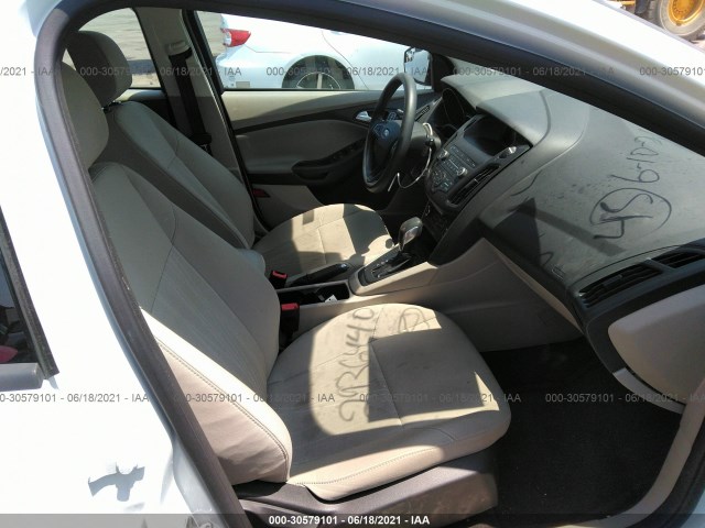 Photo 4 VIN: 1FADP3K20JL282823 - FORD FOCUS 