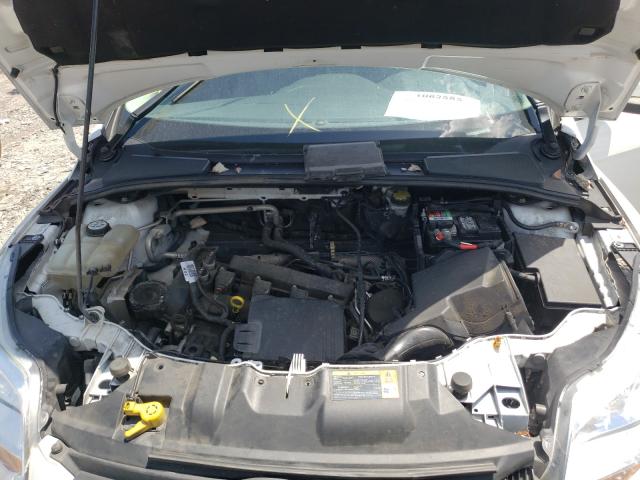 Photo 6 VIN: 1FADP3K21DL161075 - FORD FOCUS SE 