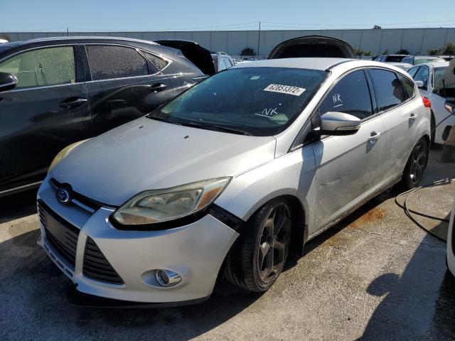 Photo 1 VIN: 1FADP3K21DL303098 - FORD FOCUS SE 