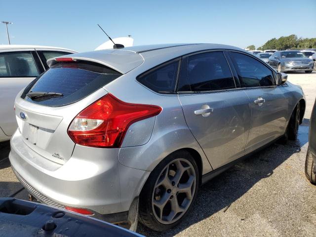 Photo 3 VIN: 1FADP3K21DL303098 - FORD FOCUS SE 