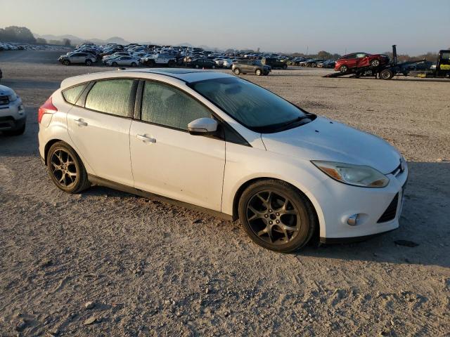 Photo 3 VIN: 1FADP3K21EL145685 - FORD FOCUS SE 