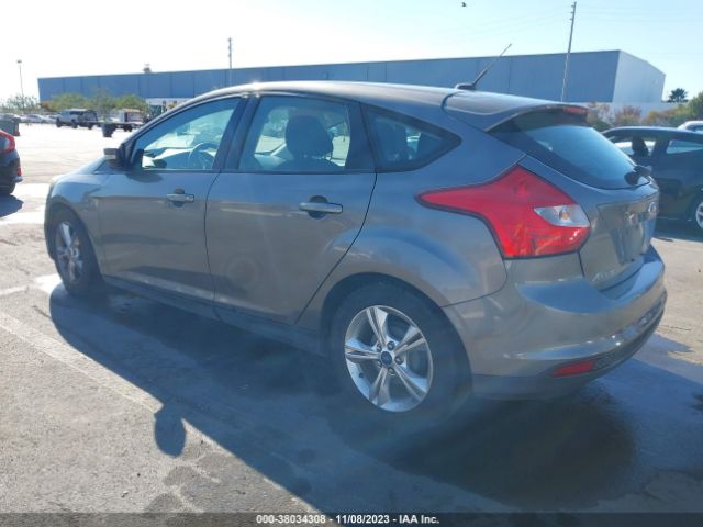 Photo 2 VIN: 1FADP3K21EL150000 - FORD FOCUS 