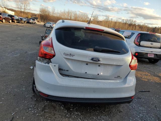 Photo 5 VIN: 1FADP3K21EL154693 - FORD FOCUS SE 